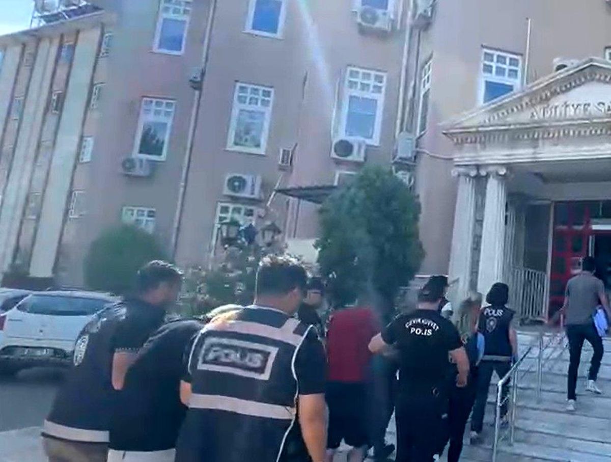 Didim’de Fuhuş Şebekesine Operasyon: 4 Şüpheli Tutuklandı